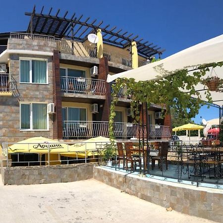 Family Hotel Littoral Sozopol Exterior photo