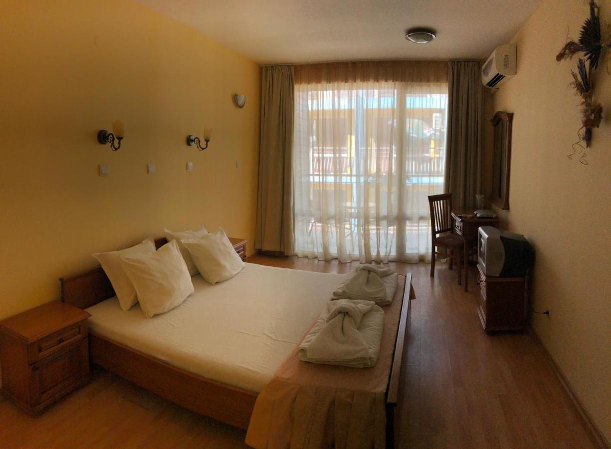 Family Hotel Littoral Sozopol Exterior photo